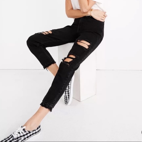 Madewell Denim - Madewell The Mom Jean Straight Leg Distressed Black Size 26